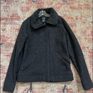 Like New wool North Face jacket with soft lining.  Runs more like a small.